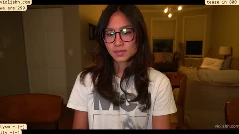 follow me on twitter violishh and ig violishh  online show from September 2025 12:36:02 AM