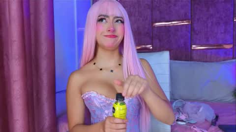 viollettebylyly online show from February 2026 12:56:01 PM