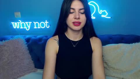 viollinalv online show from March 2025 08:38:01 AM