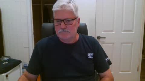 viper654321 online show from September 2025 07:43:01 AM