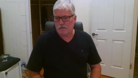 viper654321 online show from October 2025 08:45:01 AM