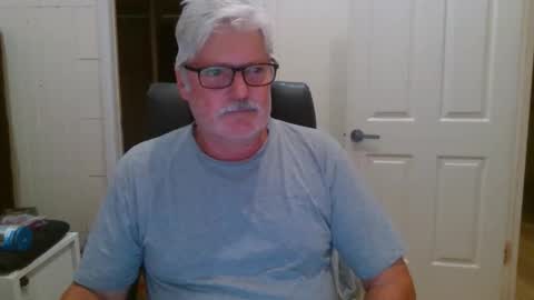 viper654321 online show from November 2025 07:42:02 AM