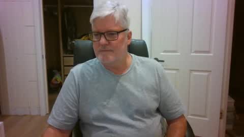 Snapshot of viper654321 chatting on May 2026 07:25:01 AM viper654321 online show from May 2026 07:25:01 AM