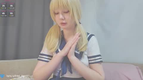  Lily  online show from October 2025 04:33:01 PM