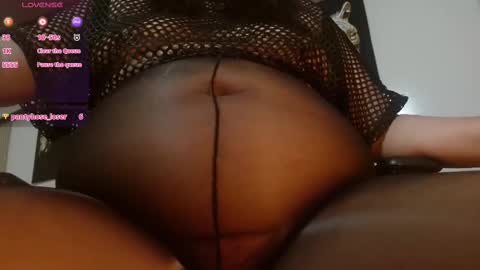 Sofia online show from February 2025 02:02:01 PM