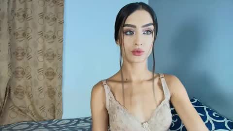Snapshot of vitoriia_ chatting on June 2026 11:43:01 PM vitoriia_ online show from June 2026 11:43:01 PM