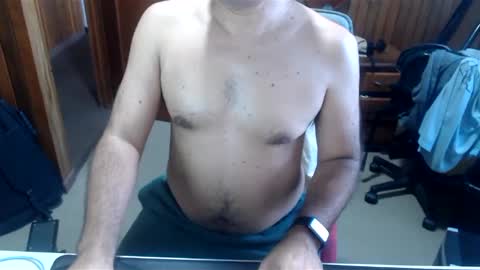 Vittohot online show from March 2025 12:22:02 PM