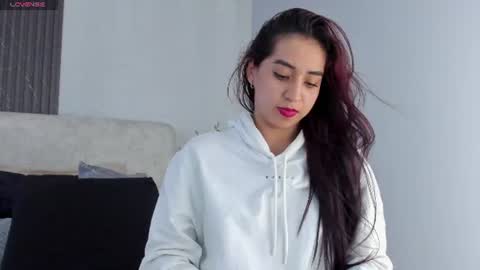 Snapshot of vittoria_conti_ chatting on June 2026 05:50:01 PM vittoria online show from June 2026 05:50:01 PM