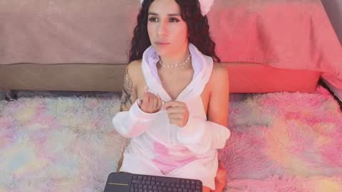 Vivi online show from January 2025 04:17:02 AM