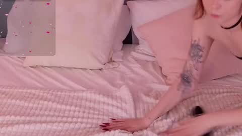 vivi_west online show from March 2026 05:23:02 PM