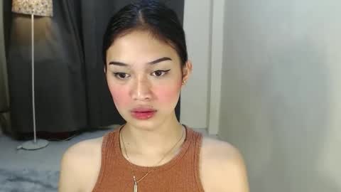 Vivian online show from December 2024 01:15:02 AM