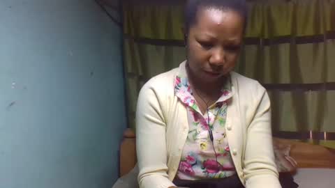 viviane0812 online show from September 2025 01:11:02 PM