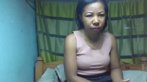 viviane0812 online show from September 2025 05:19:02 AM