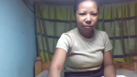 viviane0812 online show from September 2025 04:36:02 AM