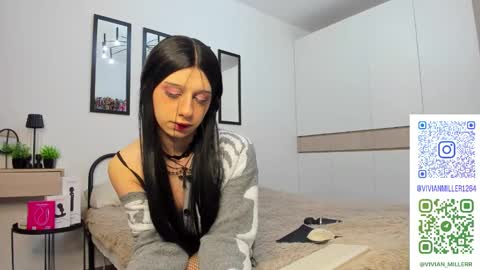 Vivian online show from September 2025 03:17:02 AM