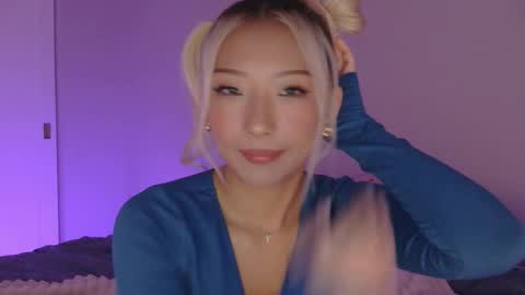 vivianwinters online show from November 2025 11:49:02 PM