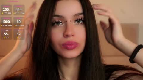 Nelly and Mari online show from October 2025 07:25:02 AM