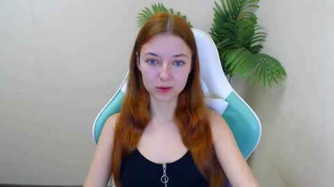 Snapshot of vivien_leight chatting on January 2025 07:43:02 AM Vivien online show from January 2025 07:43:02 AM