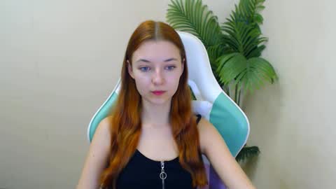 Snapshot of vivien_leight chatting on January 2025 11:31:02 AM Vivien online show from January 2025 11:31:02 AM