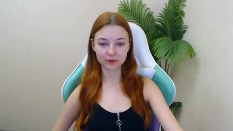 Snapshot of vivien_leight chatting on January 2025 01:10:01 AM Vivien online show from January 2025 01:10:01 AM