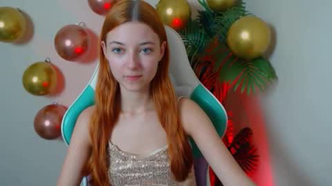 Snapshot of vivien_leight chatting on October 2025 07:15:02 PM Vivien online show from October 2025 07:15:02 PM