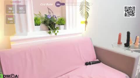 Snapshot of vivien_montclair chatting on June 2026 02:53:01 AM Vivien online show from June 2026 02:53:01 AM