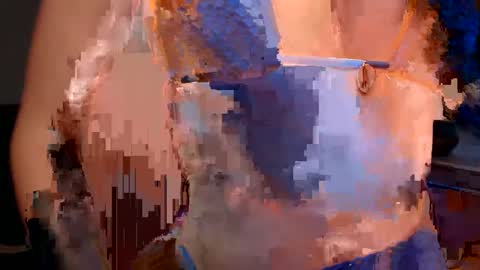 Vivienne online show from March 2025 10:43:02 PM