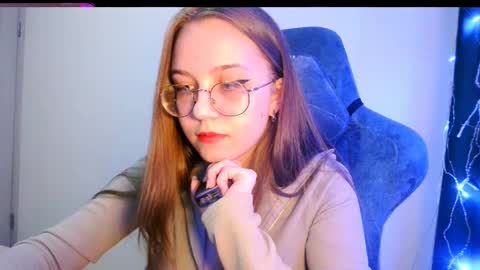 vivivivikkie online show from February 2026 10:58:02 PM