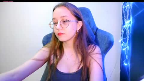 vivivivikkie online show from June 2026 09:07:02 PM