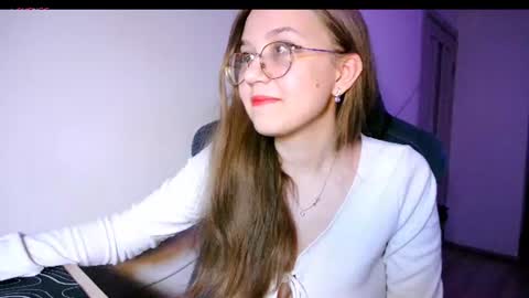 Snapshot of vivivivikkie chatting on August 2026 10:45:01 PM vivivivikkie online show from August 2026 10:45:01 PM