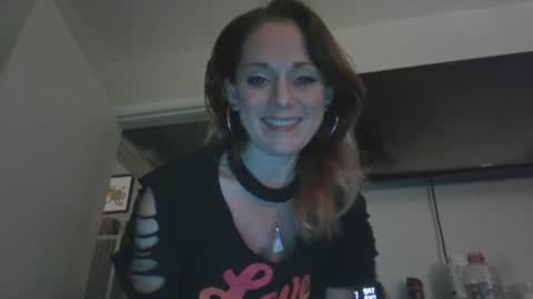 Snapshot of vixen1222 chatting on June 2026 06:08:01 AM vixen1222 online show from June 2026 06:08:01 AM