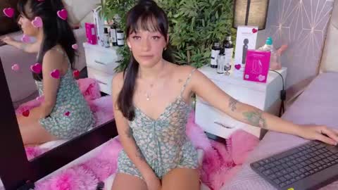 Snapshot of vixen_flutter chatting on May 2026 11:40:02 AM Vixen online show from May 2026 11:40:02 AM