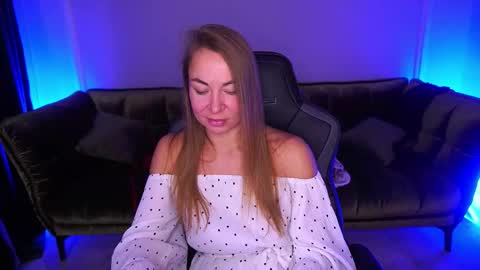 Ur Lady online show from November 2025 08:54:01 PM