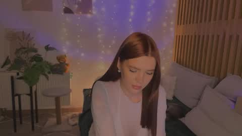 Snapshot of vixensinss chatting on February 2026 07:30:02 PM Sofia online show from February 2026 07:30:02 PM