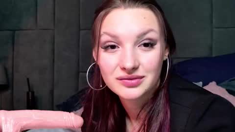 Vixsaria online show from February 2026 05:06:02 PM