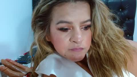 Venus online show from February 2025 09:25:02 AM