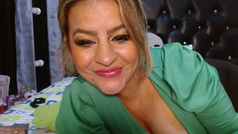 Snapshot of vkleiin chatting on February 2026 06:22:01 AM Venus online show from February 2026 06:22:01 AM