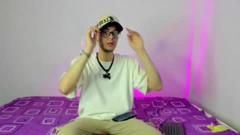 Snapshot of vlad__night chatting on February 2026 12:11:01 PM Vlad online show from February 2026 12:11:01 PM