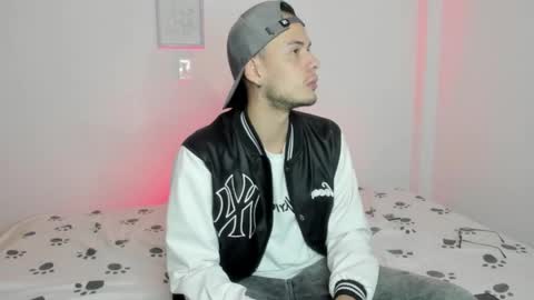 Snapshot of vlad__night chatting on February 2026 04:08:01 AM Vlad online show from February 2026 04:08:01 AM