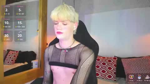 Snapshot of vladhellsing4 chatting on January 2026 07:11:01 PM Vlad online show from January 2026 07:11:01 PM