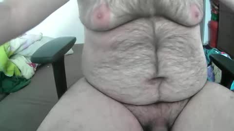 vladmm3 online show from April 2026 09:34:01 AM