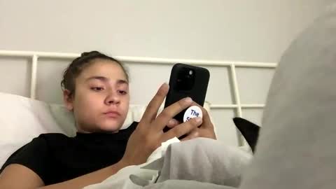 volentic online show from October 2025 05:36:02 AM