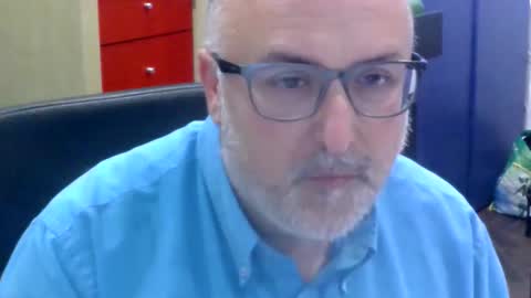 Snapshot of volpi72 chatting on May 2026 05:31:01 PM volpi72 online show from May 2026 05:31:01 PM