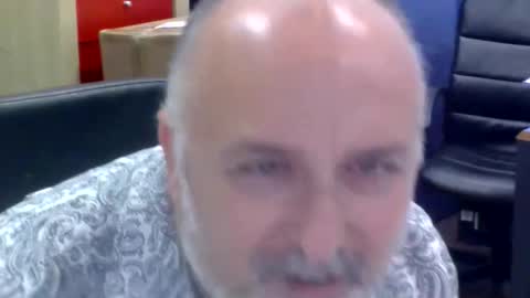 Snapshot of volpi72 chatting on June 2026 05:51:01 PM volpi72 online show from June 2026 05:51:01 PM