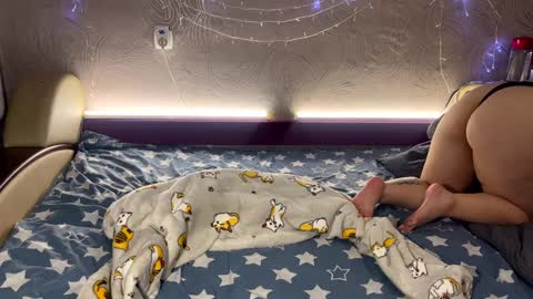 Volshebnik1302 online show from February 2025 02:56:02 PM