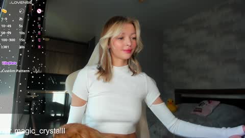 Aliceinst magic crystalll online show from January 2025 06:46:01 AM