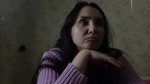 voulezvous_angel online show from March 2026 06:12:02 PM