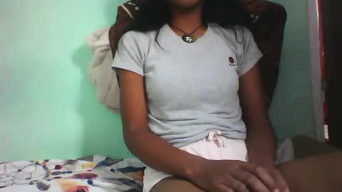 vounialdy online show from February 2025 03:42:01 PM