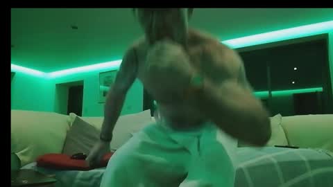 voyeur1391365 online show from October 2025 07:01:02 PM