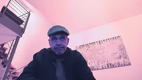 voyeuredeluxe online show from February 2026 01:49:01 AM